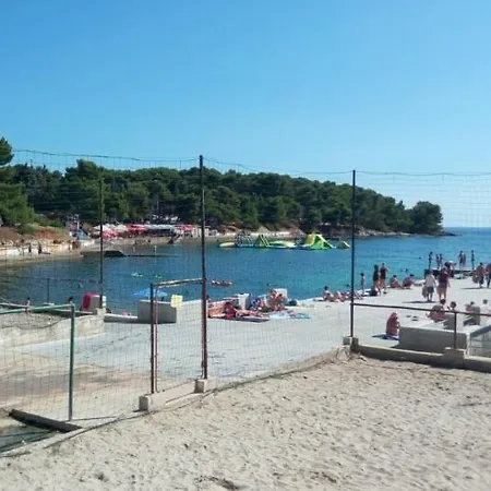 Valkane Pet Friendly 150m From The Stunning Valkane Beach, Indoor Pools-fitness And Mall Appartement Pula