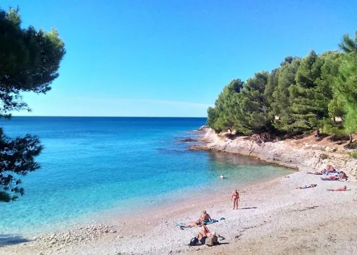 Valkane Pet Friendly 150m From The Stunning Valkane Beach, Indoor Pools-fitness And Mall Pula