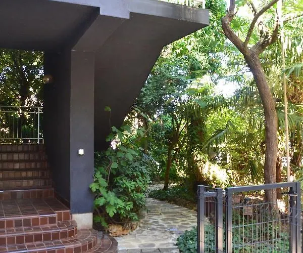 Apartment Valkane Pet Friendly 150m From The Stunning Valkane Beach, Indoor Pools-fitness And Mall
