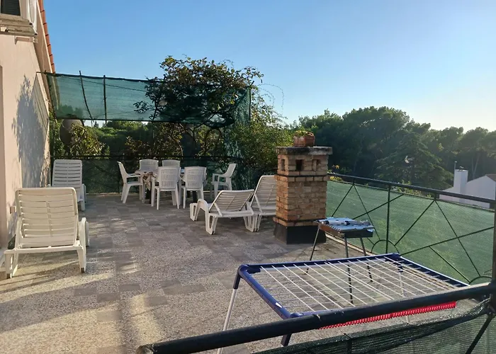 Valkane Pet Friendly 150m From The Stunning Valkane Beach, Indoor Pools-fitness And Mall Apartmán *